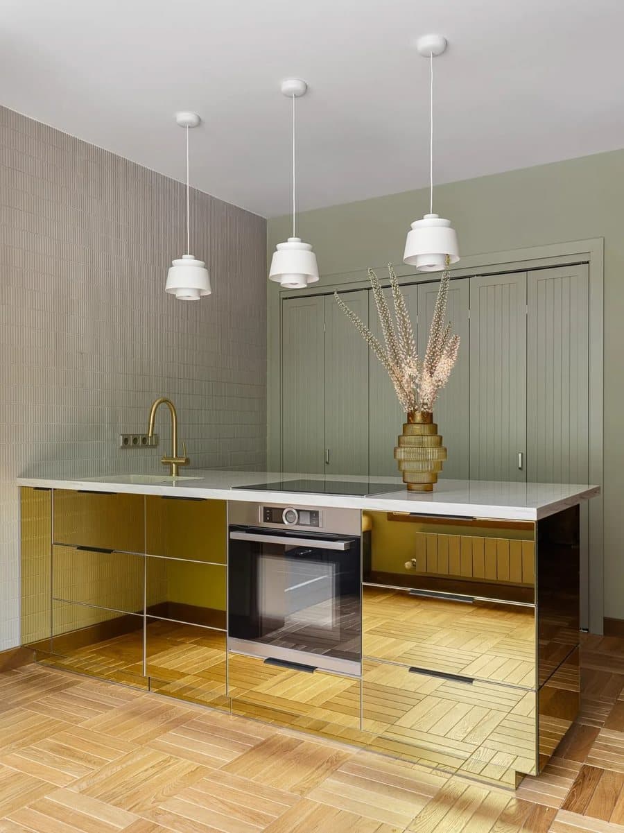 Îlot habillé de miroir bronze